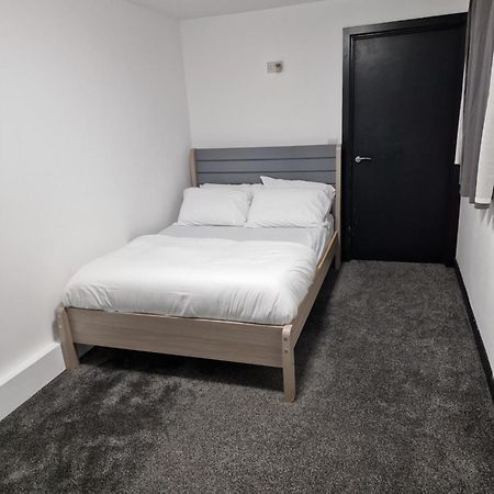 Ckb Flat- Comfort, Cosy, And Secure! Codsall Exterior photo